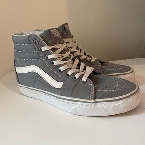 Vans Sk8 Hi Skate Shoe - Frost Gray